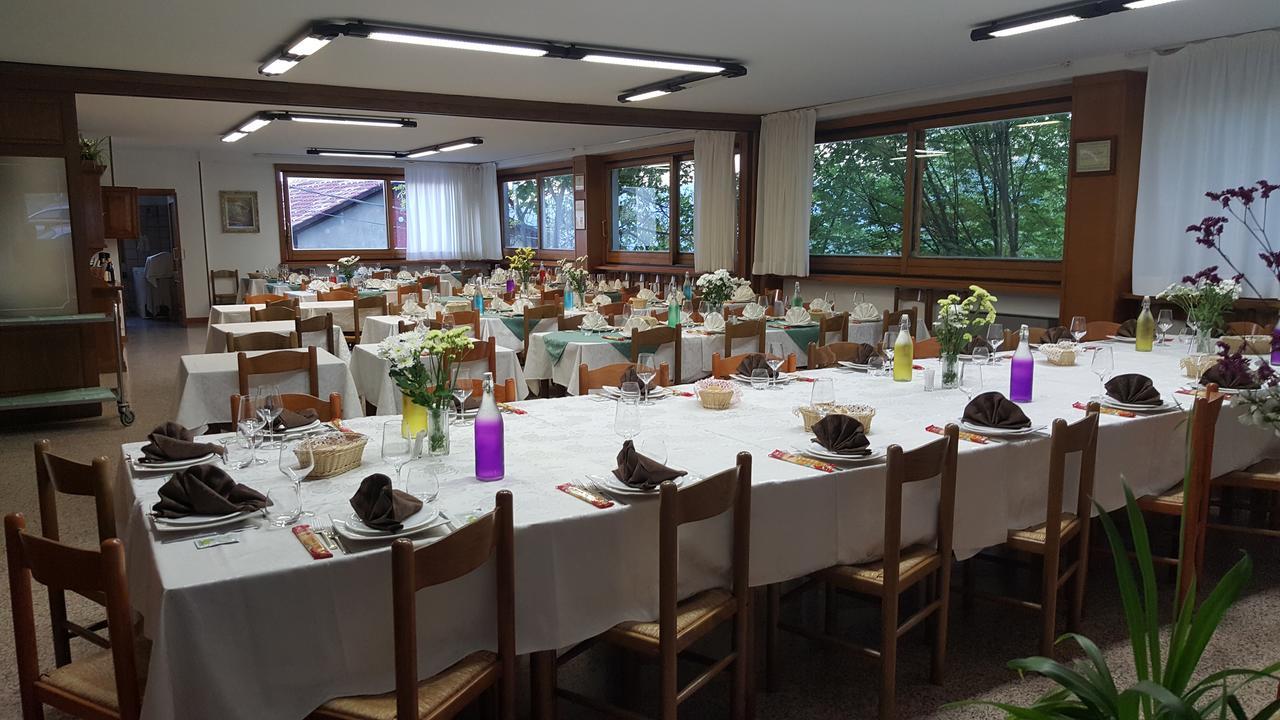 Отель Ristorante Primula Bianca Варци Экстерьер фото